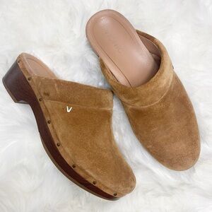 Vionic Brown Suede Slip On Clogs Women’s Size 11